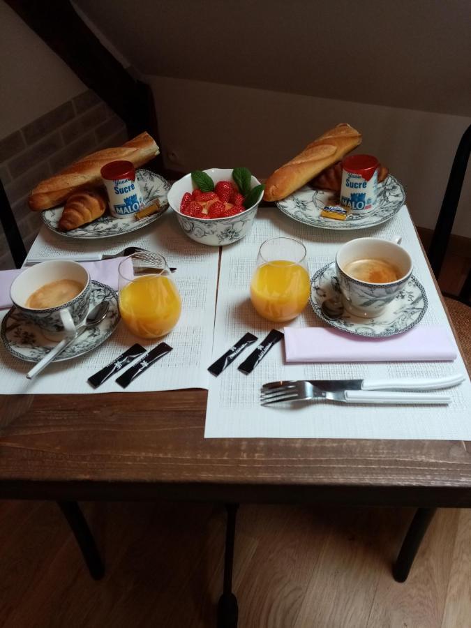 Bed and Breakfast Le Grenier D'Isafil Bordeaux-Saint-Clair Exterior foto